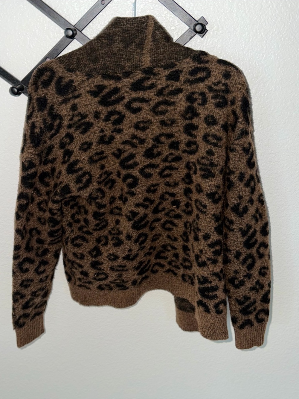 Leopard Print Open Front Cardigan Sweater - Brown - Picture 4 of 4